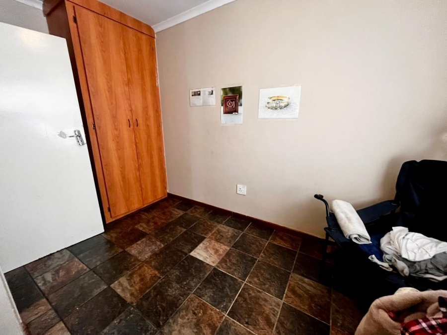 3 Bedroom Property for Sale in Waterval East North West